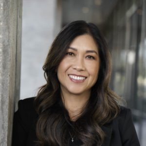 portrait-Kylie-Hong